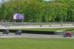 13. SB Race