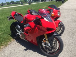 2. Panigale V4