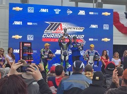 23. Superbike Winners Circle2