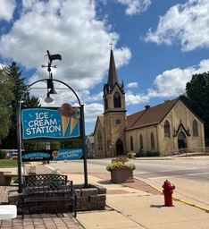 6. Cream Stop